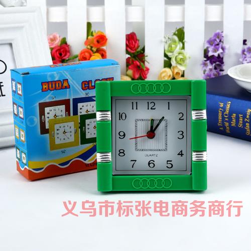 1037创意钟表系列 方形简约数字闹钟 义乌闹钟厂家批发